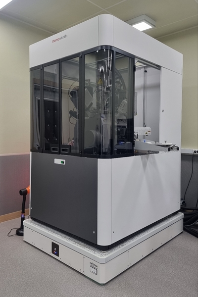 VAIS-PB for ThermoFisher Helios with Chamber